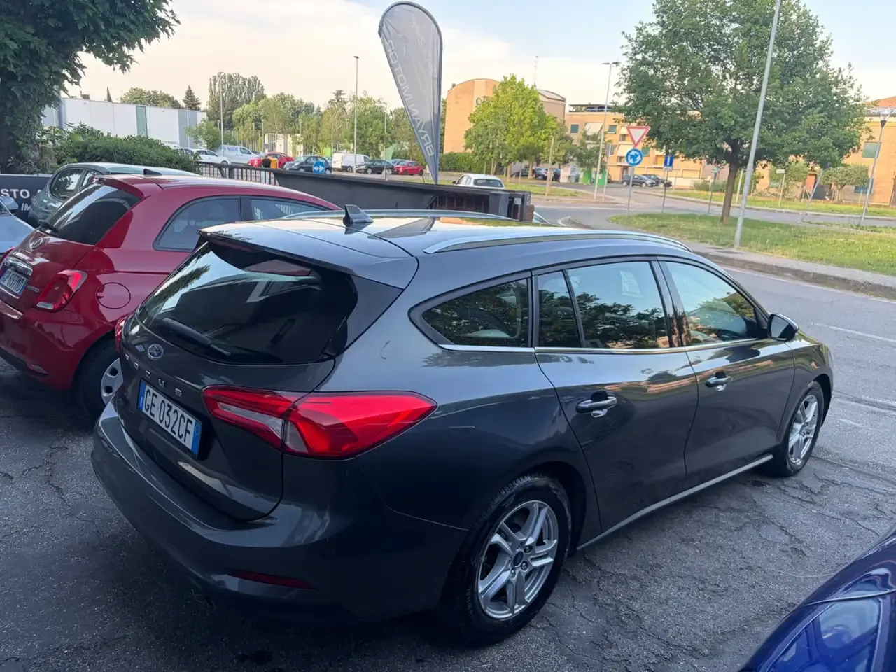 Foto 5 di 11