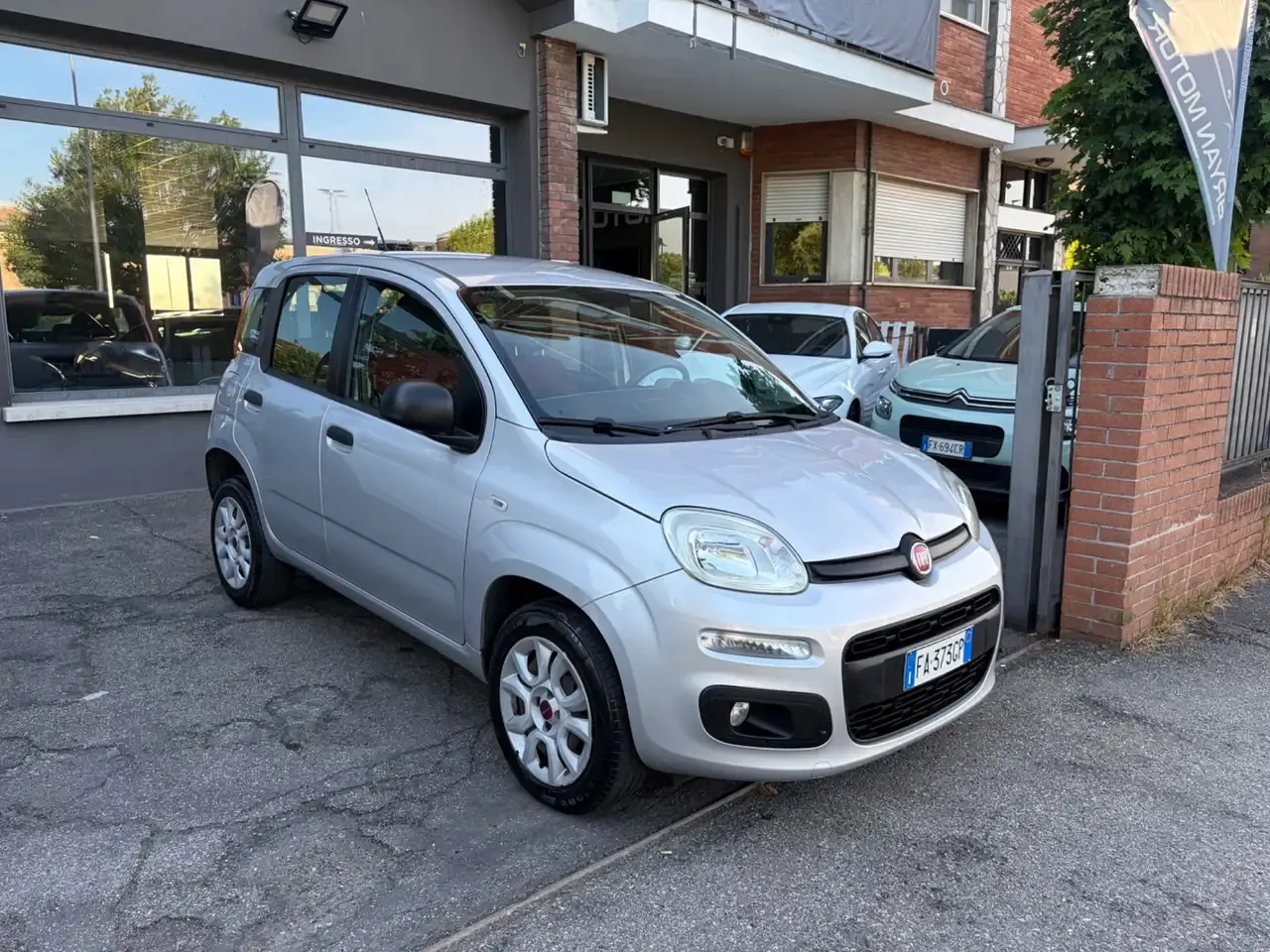 Foto 4 di 11