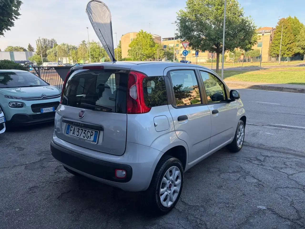 Foto 5 di 11