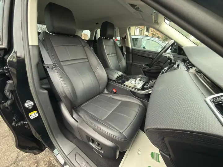 
										Range Rover Evoque full									